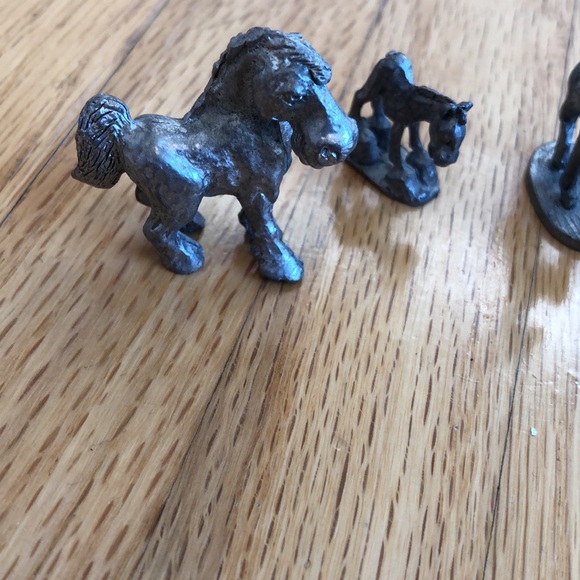 PEWTER PONIES - collectibles - set of 4 - Picture 5 of 6